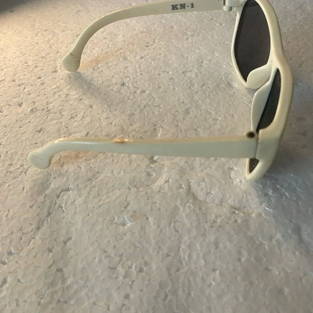 Babs Optic Kol Raze Sunglasses white plastic baby boy or a girl